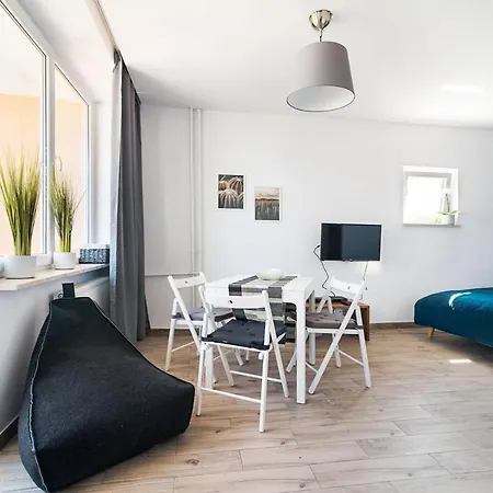 Cozy In The Centre Of Warsaw, Metro, Wi-fi - By Hik Appartement Varsovie